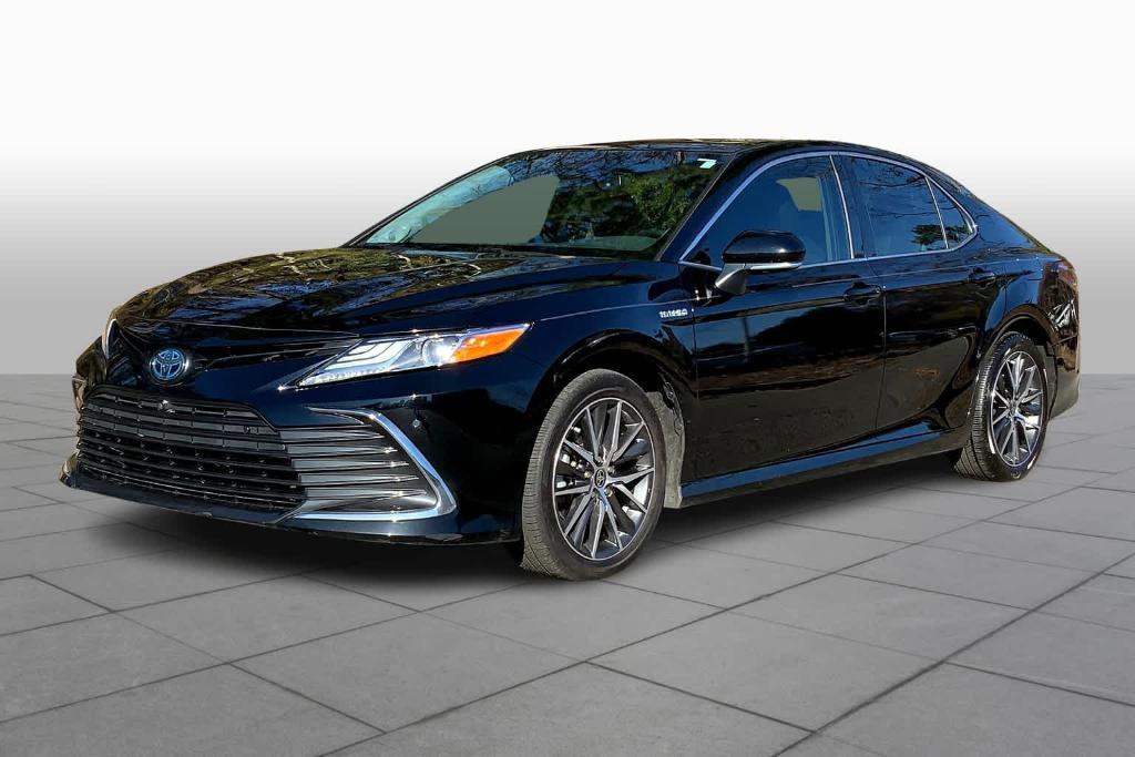 used 2021 Toyota Camry Hybrid car, priced at $26,814