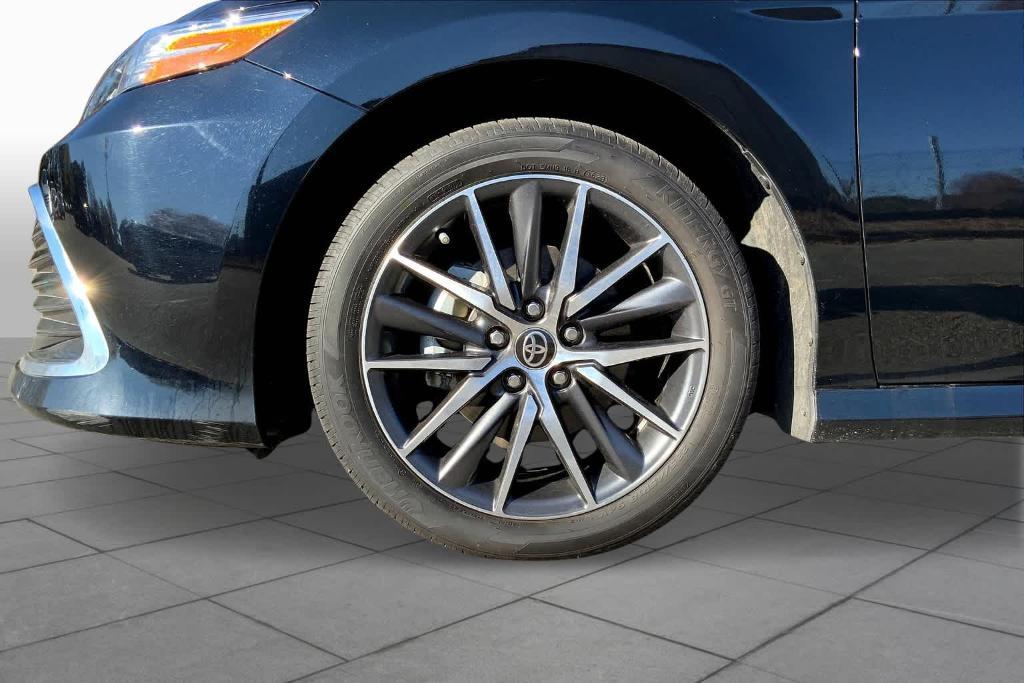 used 2021 Toyota Camry Hybrid car, priced at $26,814