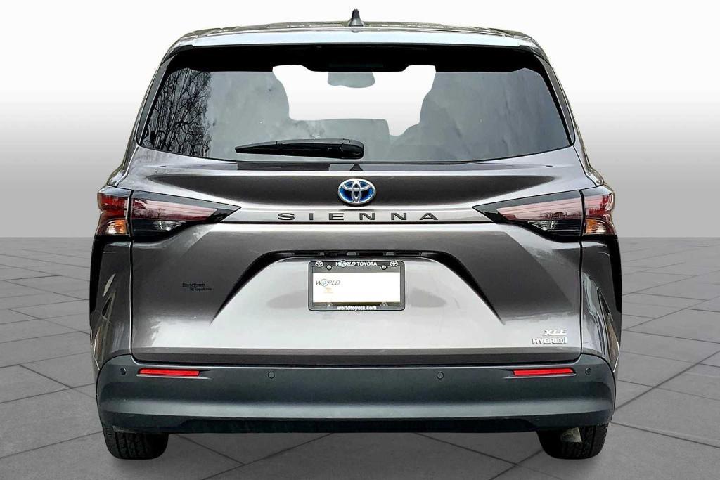 used 2023 Toyota Sienna car, priced at $38,998