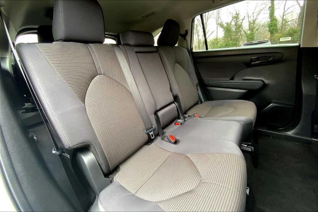 used 2024 Toyota Highlander car, priced at $38,872