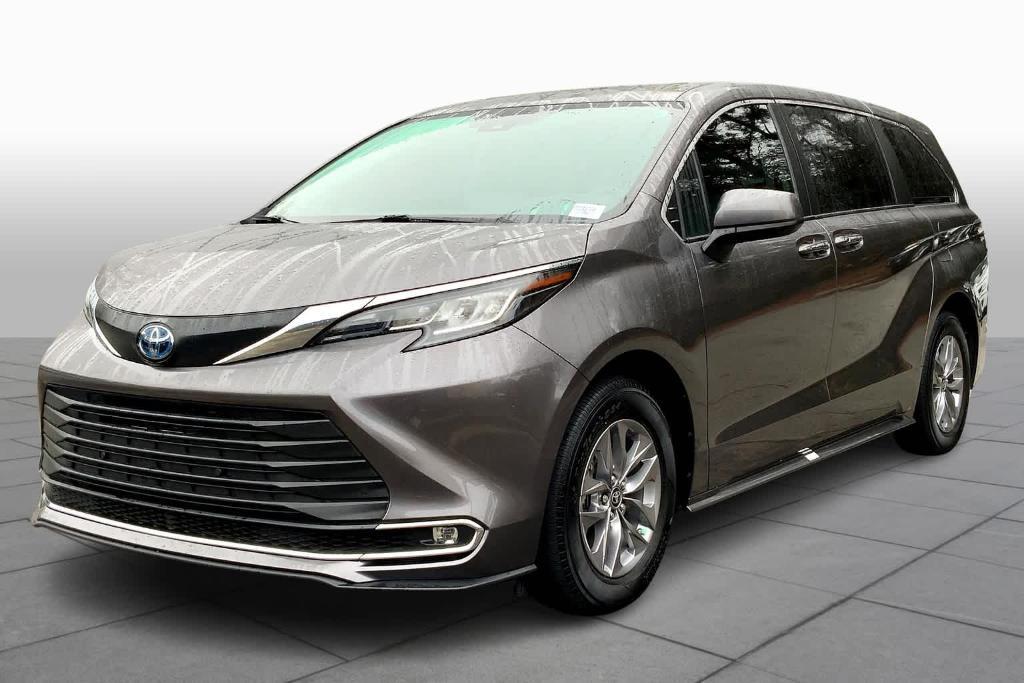 used 2023 Toyota Sienna car, priced at $44,160