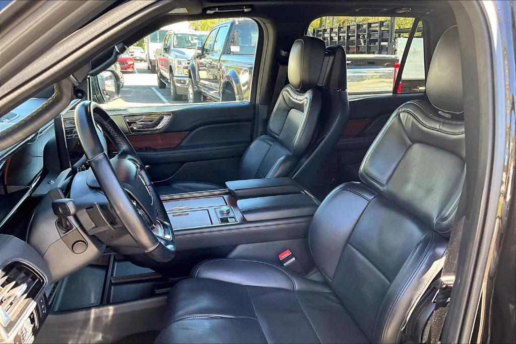 used 2023 Lincoln Navigator car, priced at $61,968