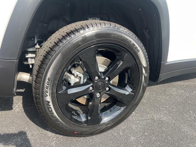 new 2025 Jeep Grand Cherokee L car, priced at $45,307