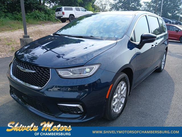 new 2025 Chrysler Pacifica car, priced at $43,470
