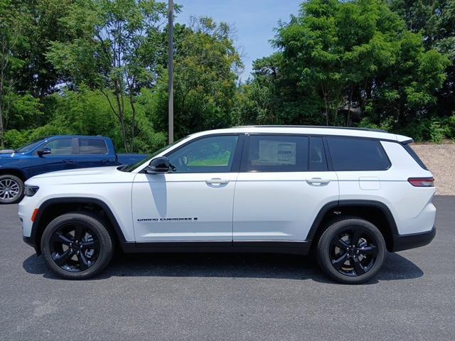 new 2025 Jeep Grand Cherokee L car, priced at $45,622