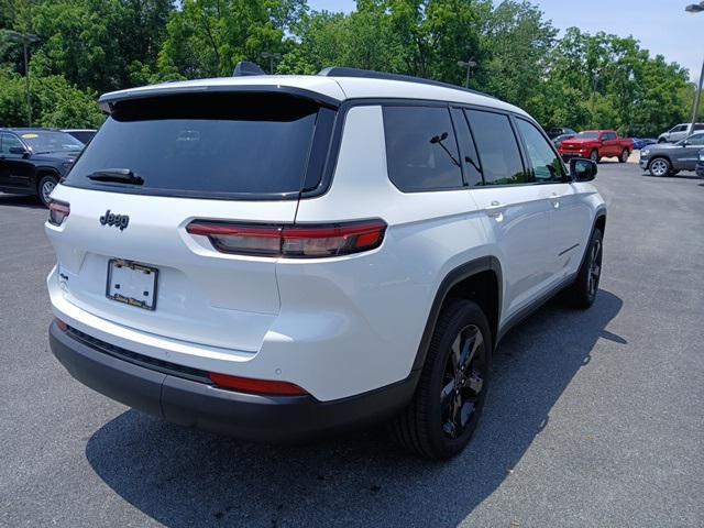 new 2025 Jeep Grand Cherokee L car, priced at $45,622