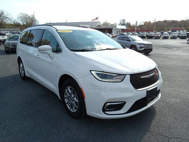 used 2022 Chrysler Pacifica car, priced at $22,995