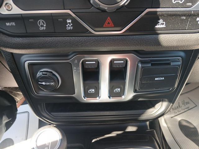 new 2026 Jeep Wrangler car, priced at $38,632