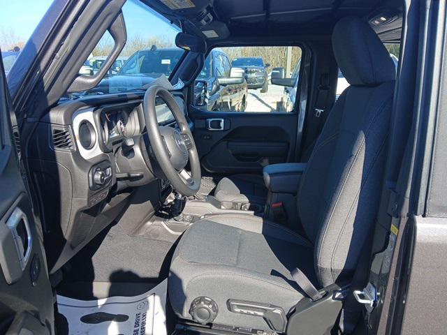 new 2026 Jeep Wrangler car, priced at $38,632