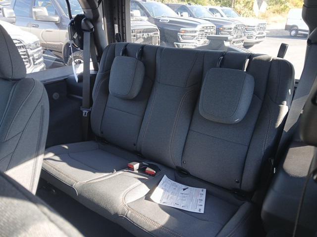 new 2026 Jeep Wrangler car, priced at $38,632