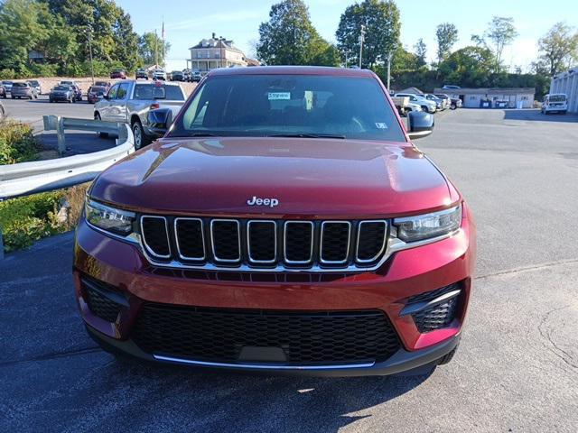 new 2025 Jeep Grand Cherokee car, priced at $40,636