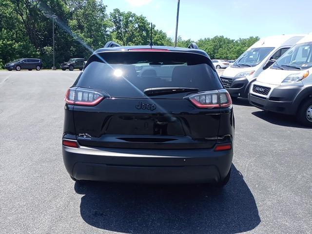 used 2020 Jeep Cherokee car, priced at $20,495