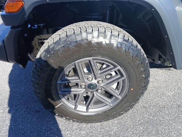 new 2026 Jeep Wrangler car, priced at $49,172