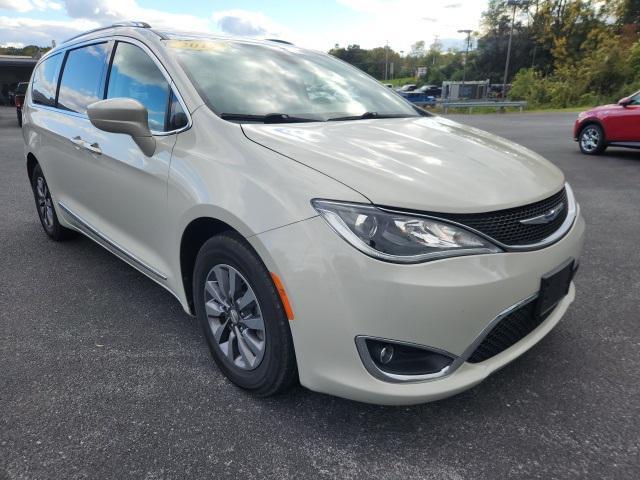 used 2019 Chrysler Pacifica car, priced at $21,995