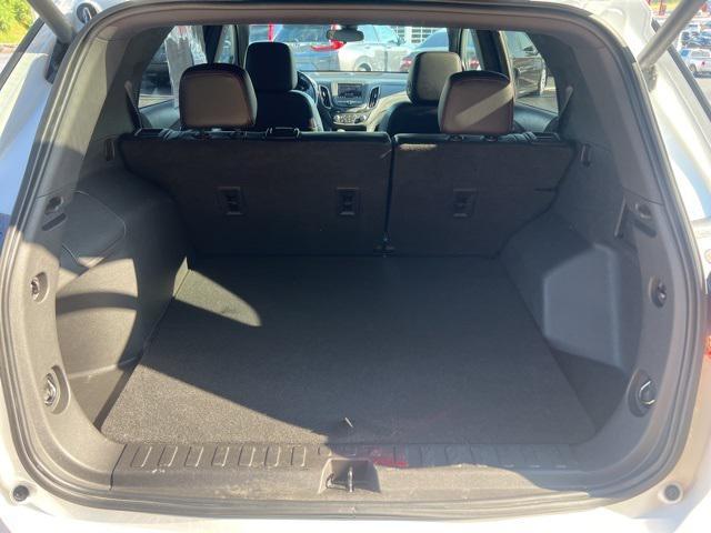 used 2022 Chevrolet Equinox car, priced at $25,230