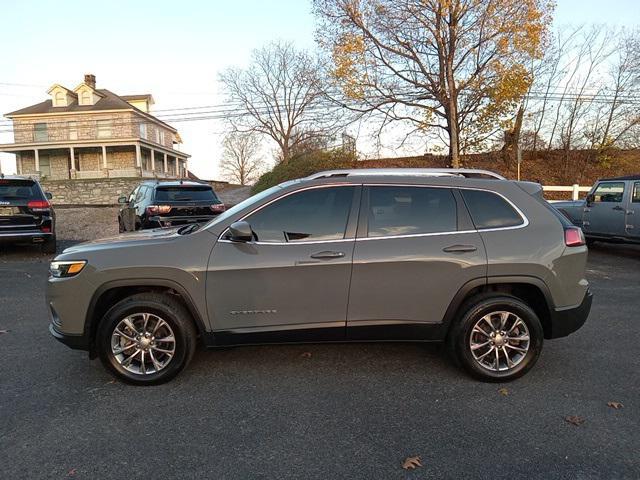 used 2019 Jeep Cherokee car, priced at $18,995