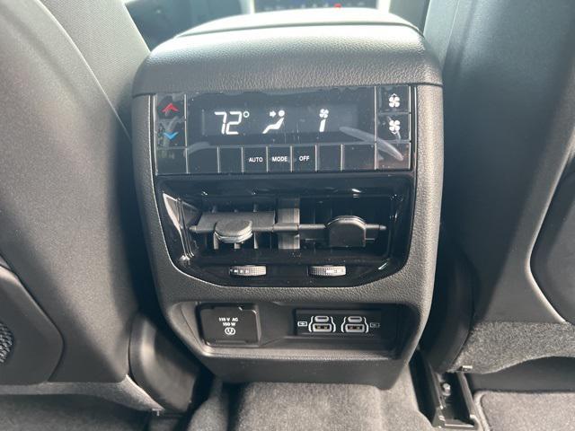 new 2025 Jeep Grand Cherokee L car, priced at $44,179