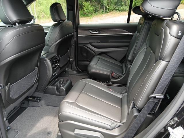 new 2025 Jeep Grand Cherokee L car, priced at $48,397