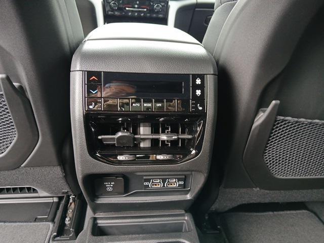 new 2025 Jeep Grand Cherokee L car, priced at $48,397