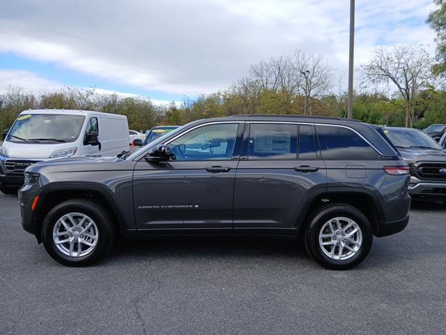 new 2025 Jeep Grand Cherokee car, priced at $40,636