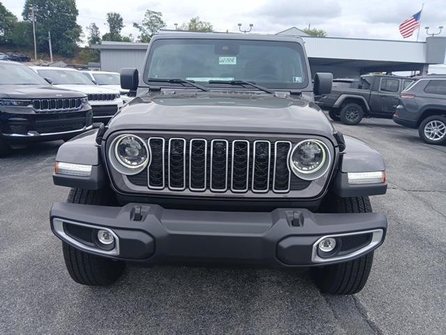 new 2025 Jeep Wrangler car, priced at $53,384
