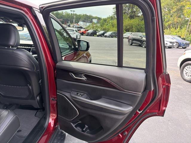 used 2022 Jeep Grand Cherokee car, priced at $36,605