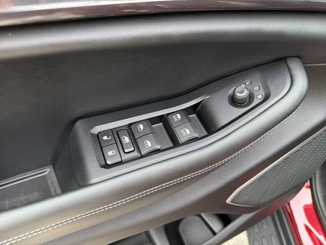 used 2022 Jeep Grand Cherokee car, priced at $36,605