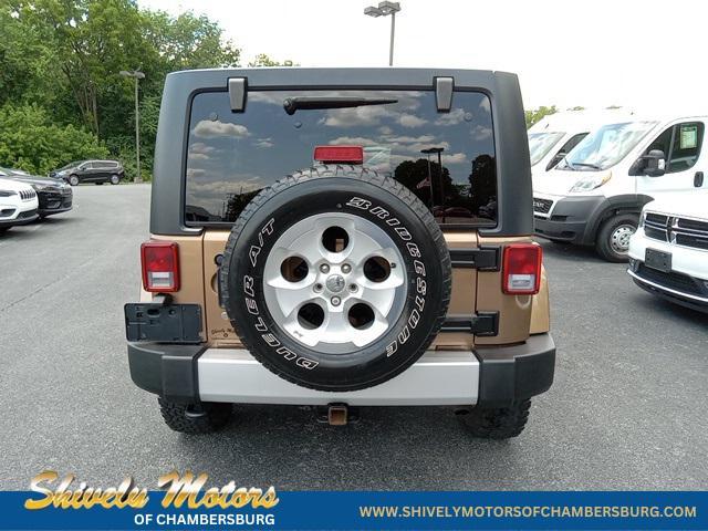 used 2015 Jeep Wrangler Unlimited car, priced at $21,495