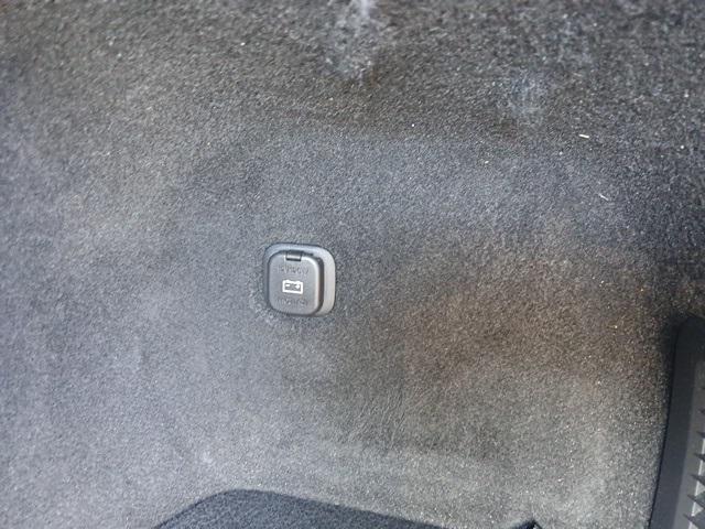 used 2022 Mazda CX-9 car, priced at $28,895