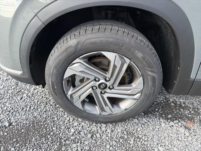 used 2023 Hyundai Santa Fe car, priced at $25,814