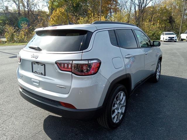 new 2024 Jeep Compass car, priced at $30,334