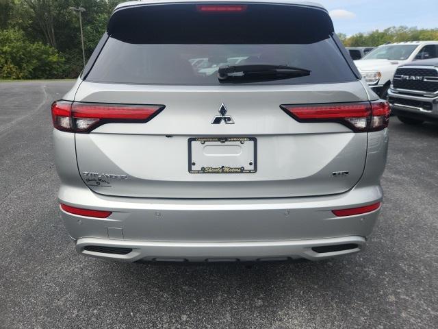 used 2022 Mitsubishi Outlander car, priced at $27,995