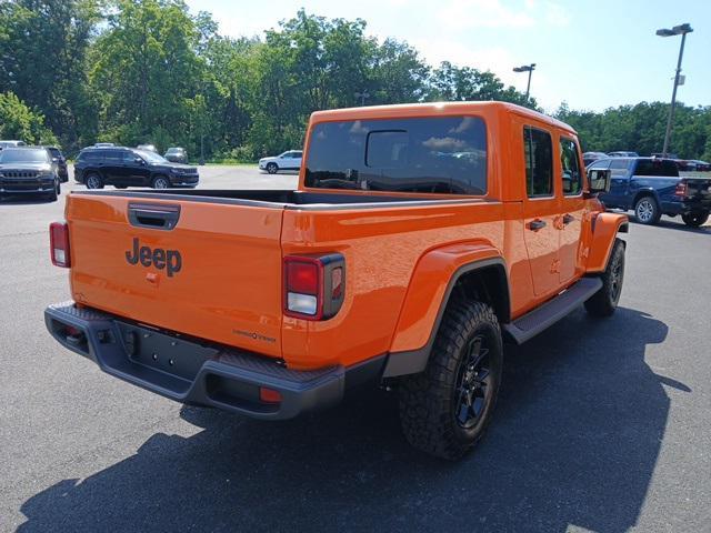 new 2025 Jeep Gladiator car, priced at $46,182