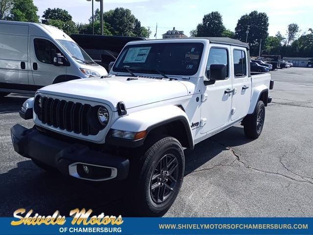 new 2024 Jeep Gladiator car, priced at $43,185