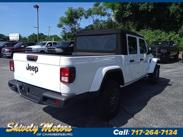 new 2024 Jeep Gladiator car, priced at $42,002