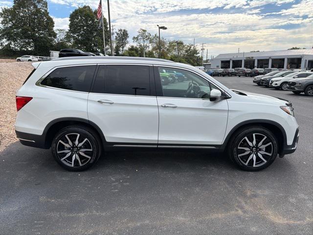 used 2022 Honda Pilot car, priced at $33,495