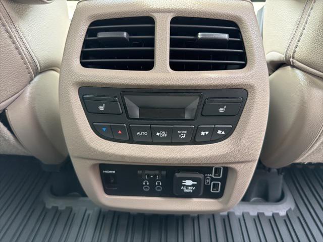 used 2022 Honda Pilot car, priced at $33,495