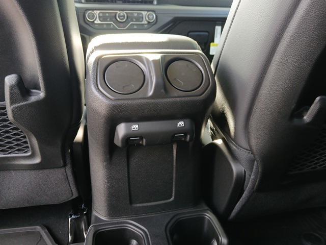 new 2025 Jeep Gladiator car, priced at $42,493