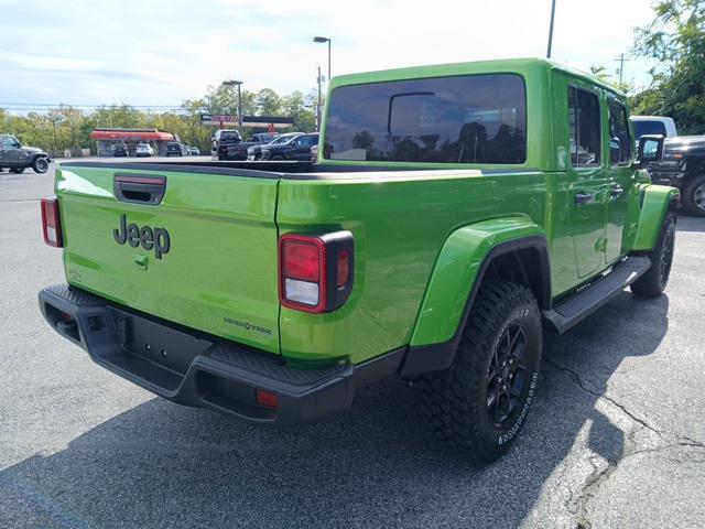new 2025 Jeep Gladiator car, priced at $42,493