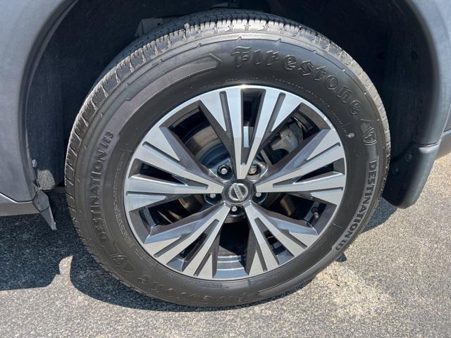 used 2021 Nissan Rogue car, priced at $20,954