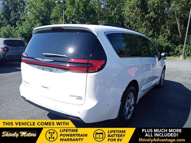 new 2023 Chrysler Pacifica car, priced at $50,507