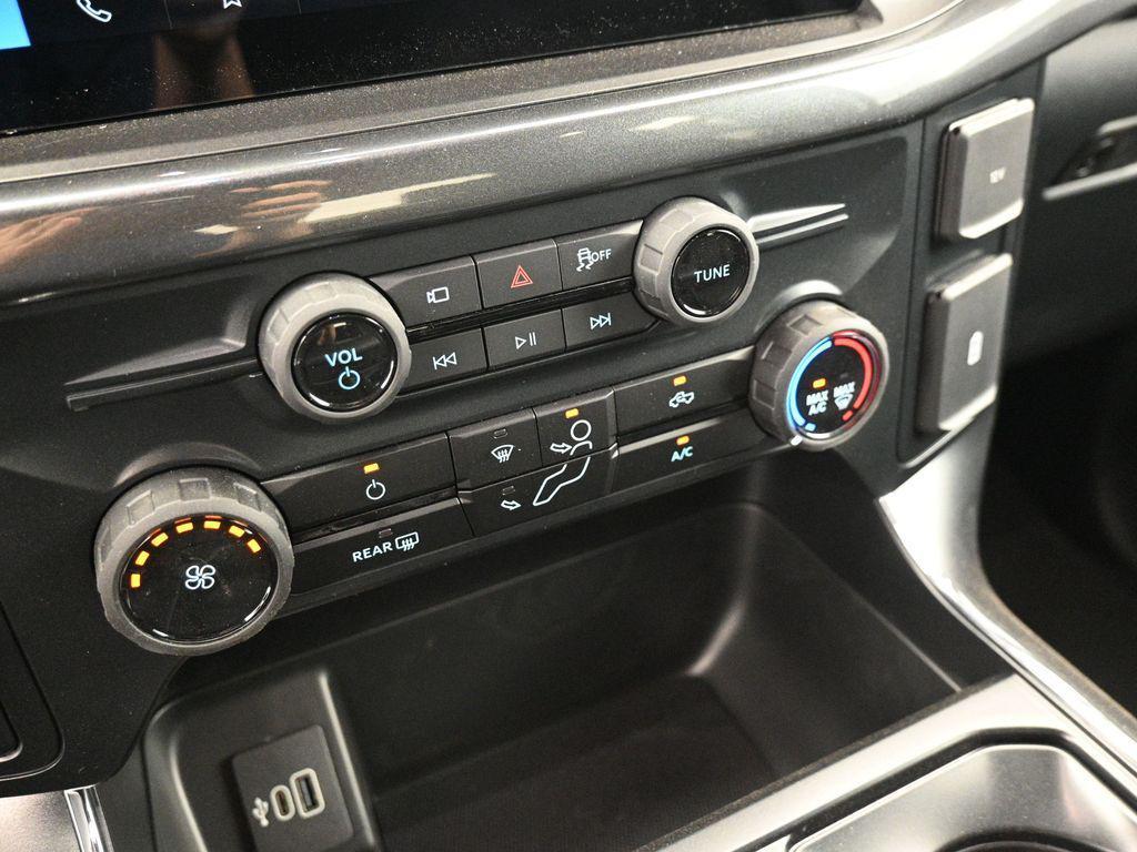 new 2025 Ford F-150 car, priced at $45,695