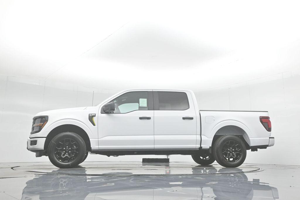 new 2025 Ford F-150 car, priced at $45,695