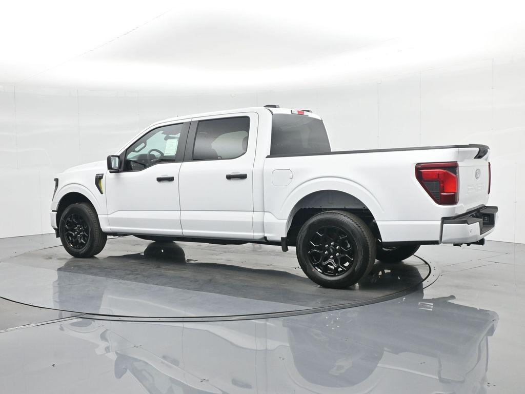 new 2025 Ford F-150 car, priced at $45,695
