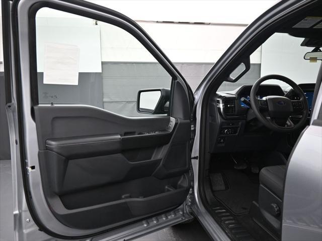 new 2025 Ford F-150 car, priced at $46,630