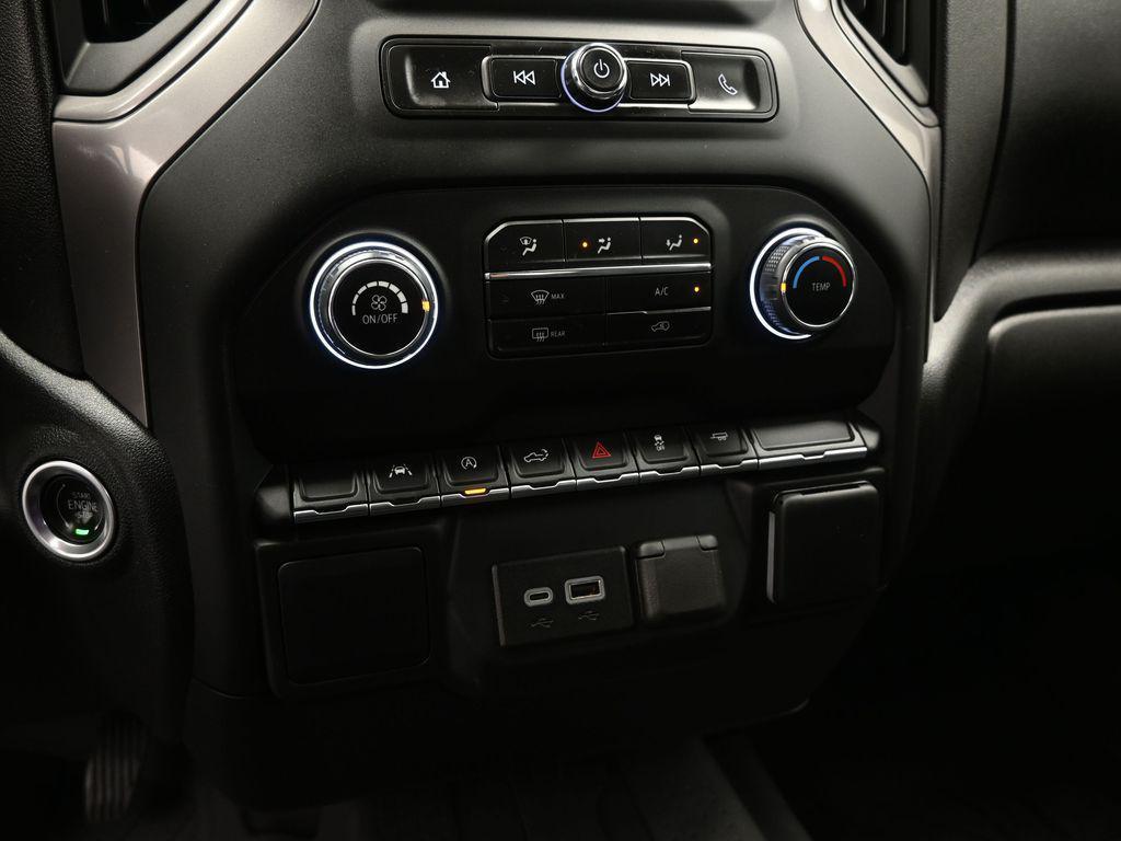 used 2023 Chevrolet Silverado 1500 car, priced at $34,977