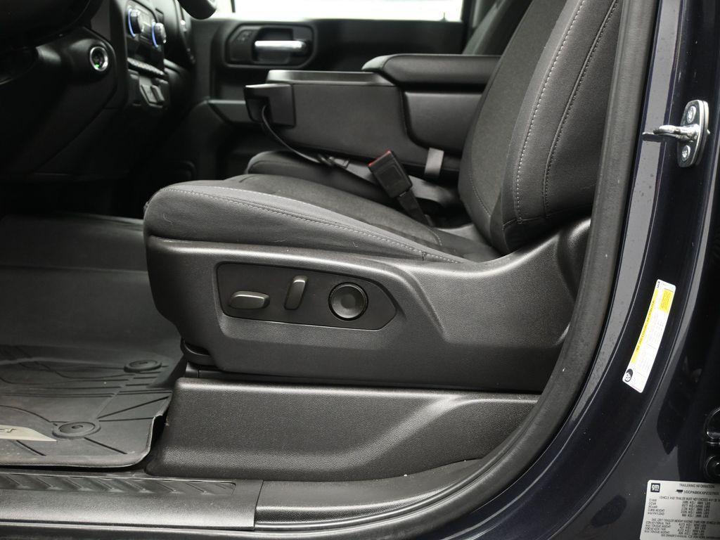 used 2023 Chevrolet Silverado 1500 car, priced at $34,977