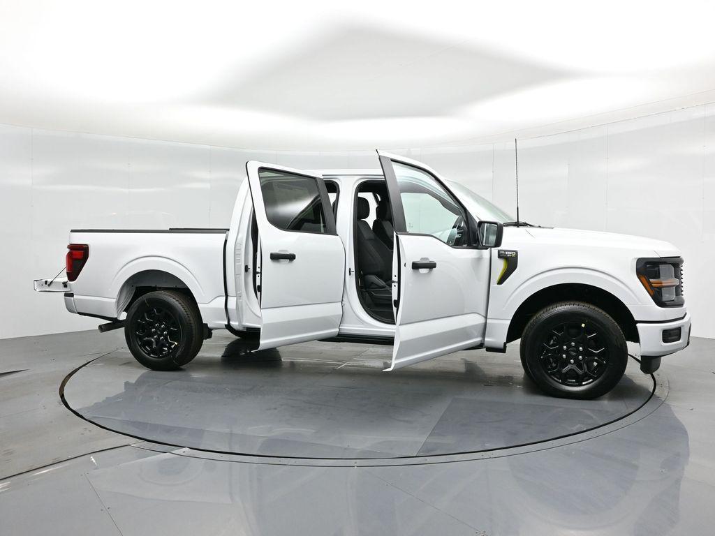 new 2025 Ford F-150 car, priced at $45,695