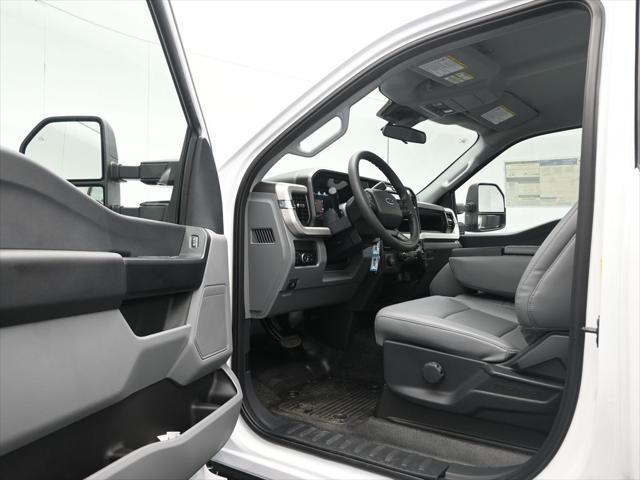new 2025 Ford F-250 car, priced at $46,395