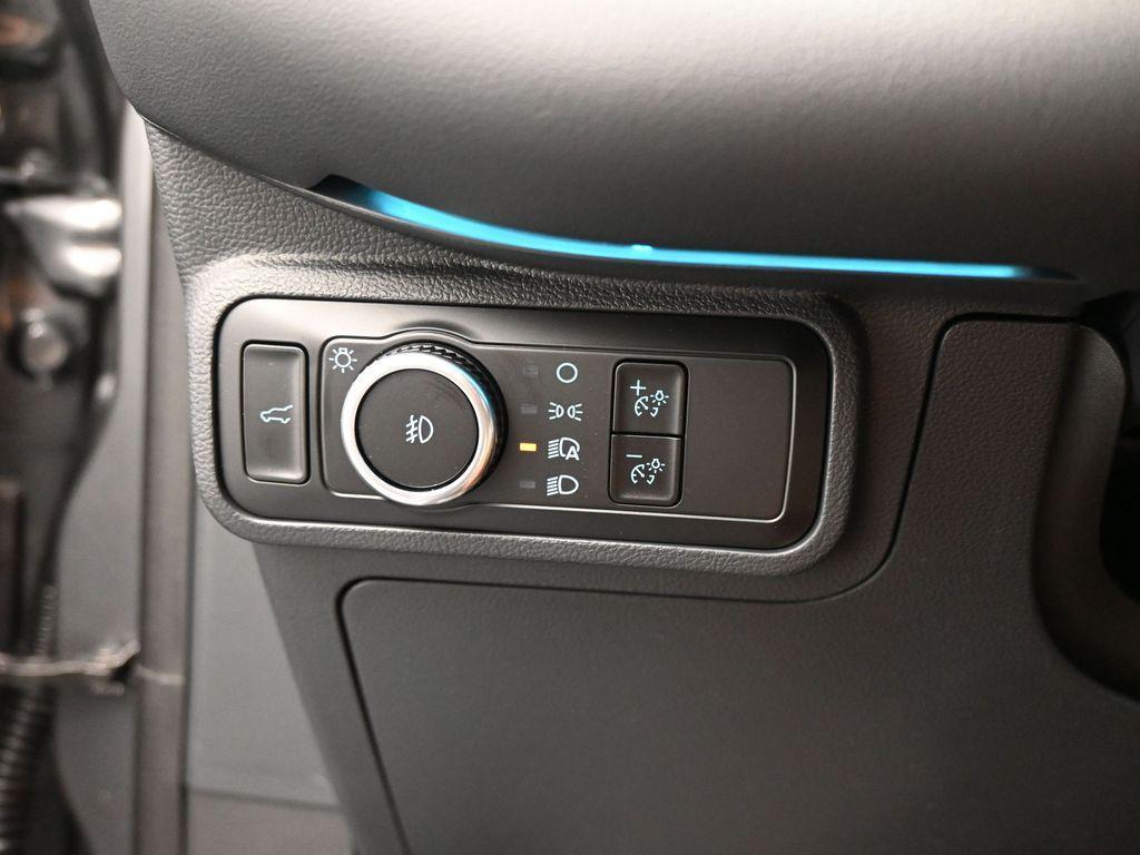 new 2025 Ford Explorer car, priced at $61,310